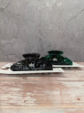 Alo Acrylic Illusion Claw Clips Bundle of 2